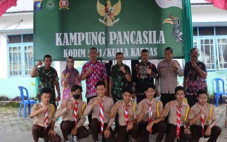 Kodim Kuala Kapuas Resmikan Kampung Pancasila di Desa Bungai Jaya