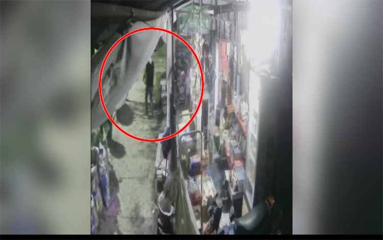 Gagal Curi Kotak Amal di Warung, Maling Gasak Makanan Kecil dan Minuman