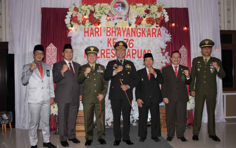 Hadiri Upacara dan Syukuran Hari Bhayangkara, Ini Harapan Wabup Kapuas