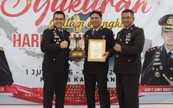 Polres Katingan Gelar Upacara dan Syukuran Hari Bhayangkara ke 76