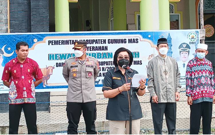 Diharapkan Hewan Kurban Hibah Pemkab Gumas Bisa Diserahkan pada yang Berhak