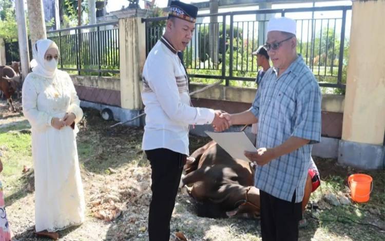 Hari Raya Iduladha, Polres Kapuas Potong 9 Hewan Kurban