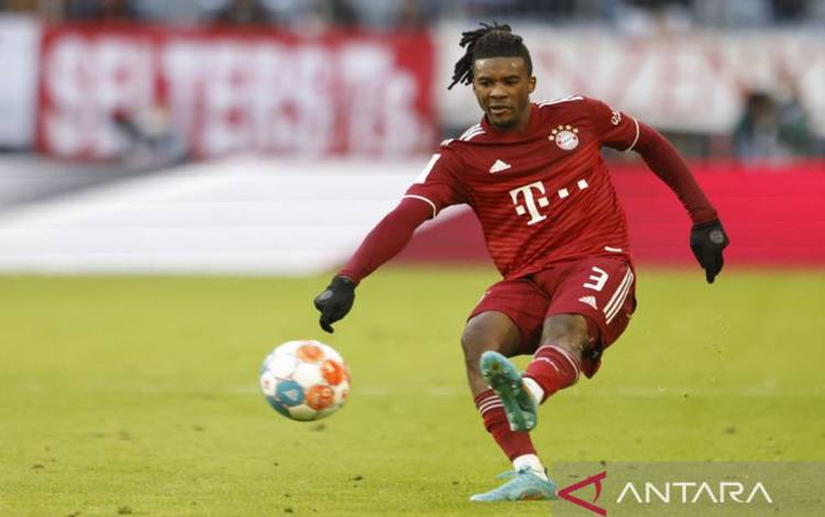 Nottingham Forest Amankan Jasa Omar Richards dari Bayern Muenchen