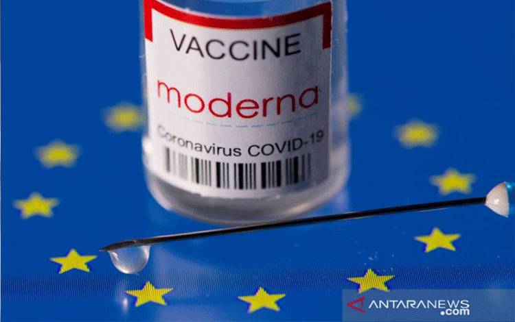 EU Dukung Booster Kedua Vaksin COVID-19 untuk Orang Berusia 60 Tahun