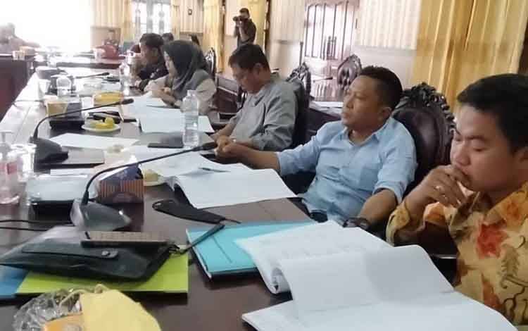 Pemkab Kotim Diminta Petakan Sebaran Guru dan Nakes Optimalisasi Pelayanan Publik
