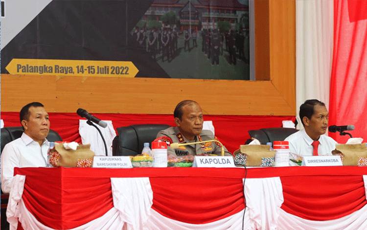 Kapolda Kalteng Ingatkan Penyelesaian Perkara Kedepankan Restorative Justice