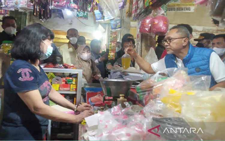 Mendag Targetkan Digitalisasi 1.000 Pasar Rakyat dan Sejuta UMKM