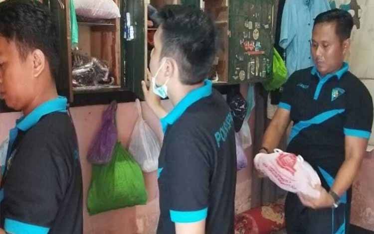 Petugas Rutan Kapuas Razia Dadakan Kamar Hunian, Ini Hasil Ditemukan