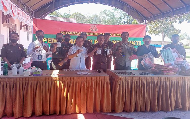 Bupati Barito Timur Hadiri Pemusnahan Barang Bukti Narkoba