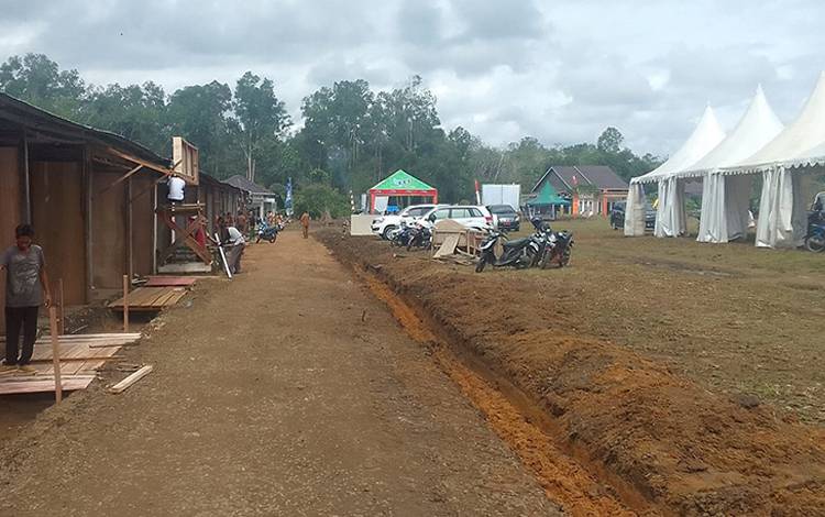 Pasar Rakyat di HUT Kecamatan Bulik