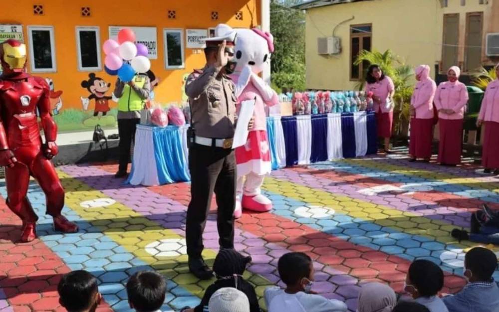 Awal Tahun Ajaran Baru, Satlantas Polres Kapuas Sambangi TK Kemala Bhayangkari