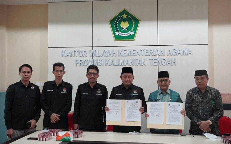 KPU dan Kanwil Kemenag Kalteng Jalin Kerjasama Pemanfaatan Data