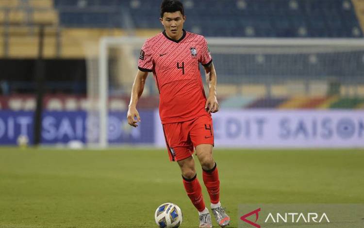 Napoli Siap Tebus Klausul Rilis Kim Min-Jae