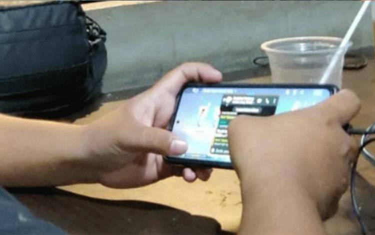 Wali Kota Palangka Raya Minta Orang Tua Batasi Anak Bermain Game