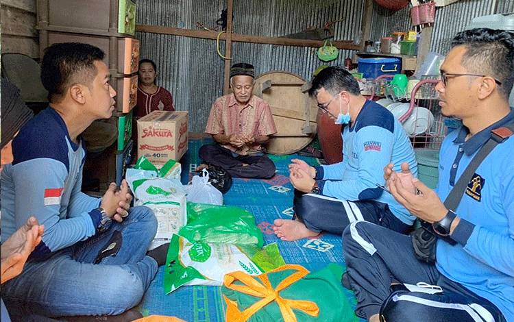 Rutan Tamiang Layang Gelar Bakti Sosial untuk Masyarakat Kurang Mampu