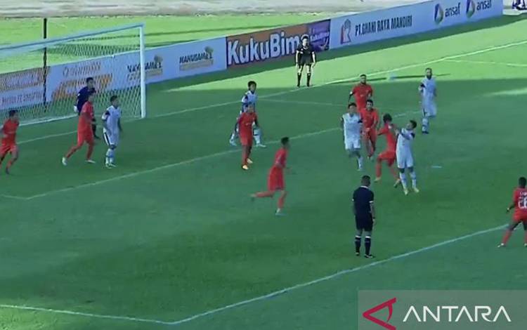 Borneo FC Taklukkan Arema FC 3-0
