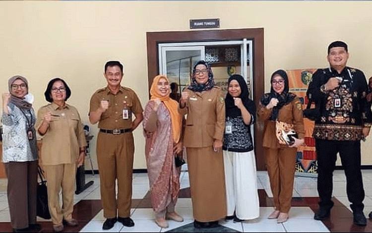 Kepala OJK Kalteng Letakkan Perhatian Tinggi untuk Edukasi dan Perlindungan Konsumen