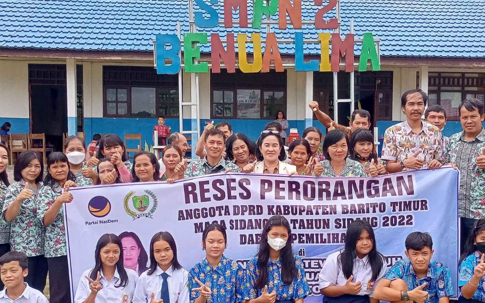 Ingin Pendidikan di Barito Timur Makin Baik, Adolina Sendol Reses ke SMPN 2 Benua Lima