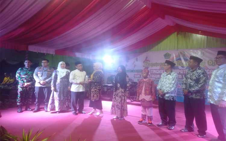 Sakariyas Tutup Seleksi Seni Qasidah Tingkat Kabupaten Katingan