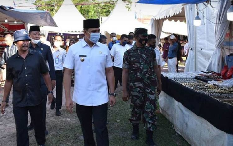 Pulihkan Perekonomian Melalui Pasar Rakyat
