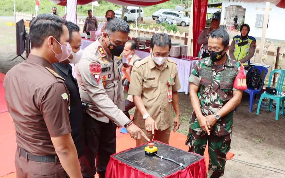Kapolres Barito Timur Resmikan Polsubsektor Paku