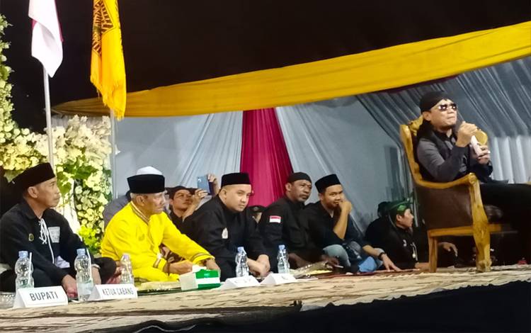 Ceramah Gus Miftah pada Pengajian Akbar PSHT Cabang Pangkalan Bun Diikuti Ribuan Jamaah