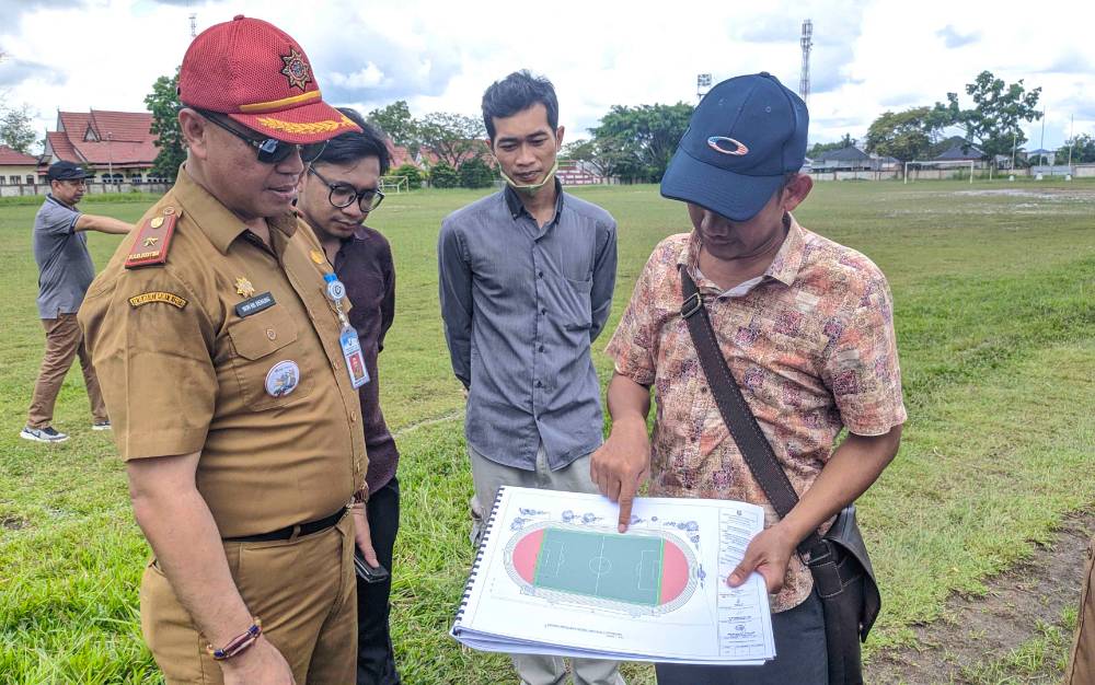 Rehab Lapangan Stadion 29 Nopember Sampit Sudah Dimulai
