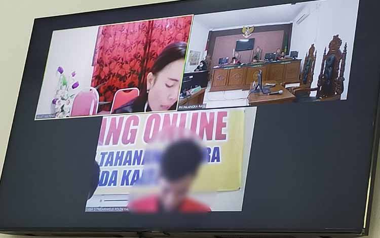 Ancam Sebarkan Foto Wanita Tanpa Busana, Pria Ini Jadi Terdakwa