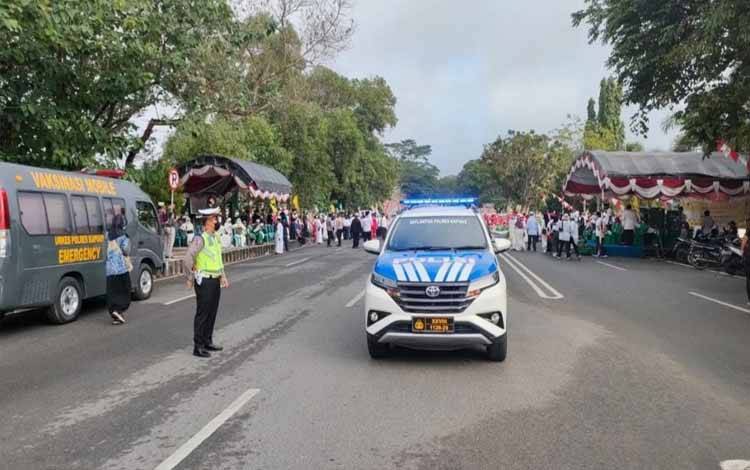 Satlantas Polres Kapuas Kawal Pawai Tahun Baru Islam 1444 H