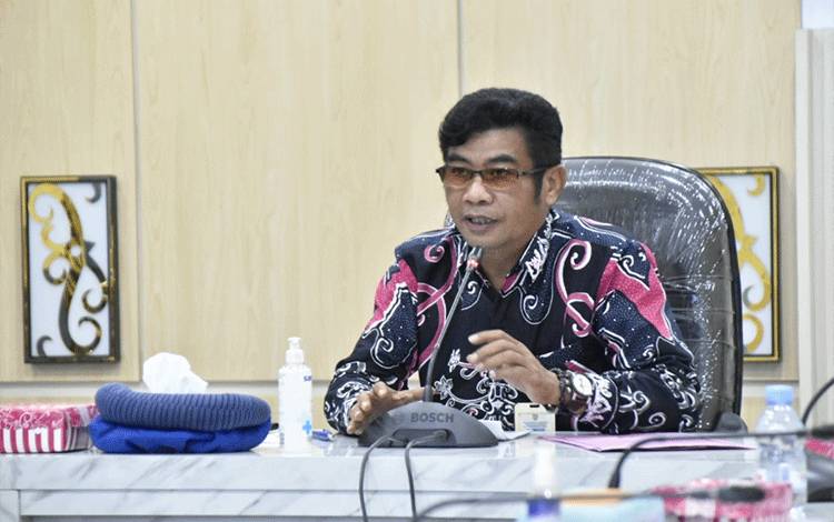 Buka Webinar, Kepala Diskominfosantik Ingatkan Managerial Pengelola Komunikasi