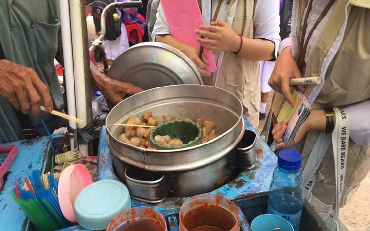 Dinkes Lamandau dan POM Awasi Jajanan Anak