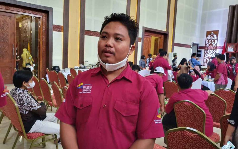 PKH Rangkul PKM Hasilkan Produk Minyak Goreng Kelapa