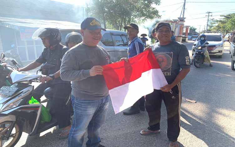 300 Pelajar Temani Bupati Kotim Bergotong Royong