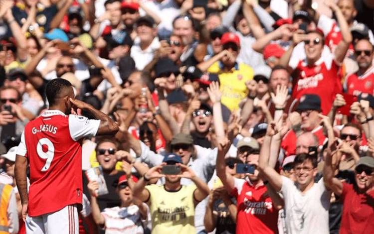Laga Pesta Enam Gol, Arsenal Menang 4-2 atas Leicester City