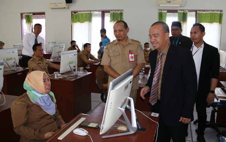 Bupati Seruyan Beri Motivasi Peserta Ujian Kenaikan Pangkat