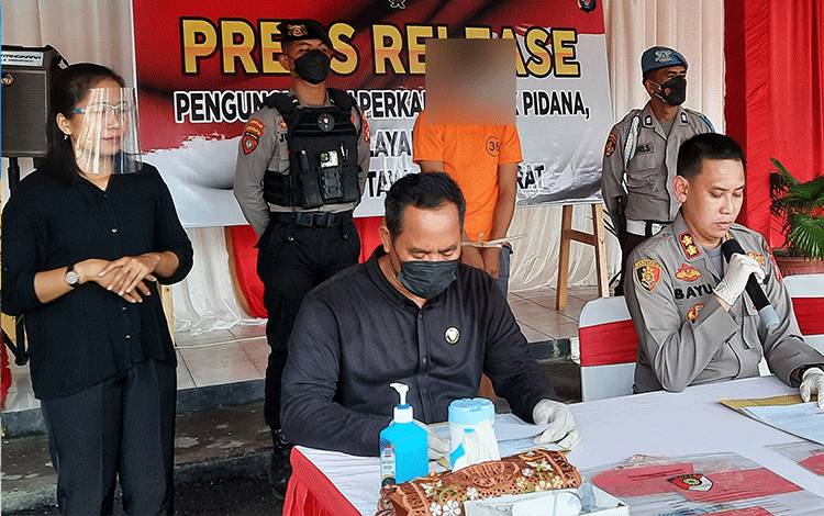 Menyetubuhi Anak Bawah Umur Dalihnya untuk Kenang-kenangan Sebelum Korban Pergi Sekolah ke Jawa