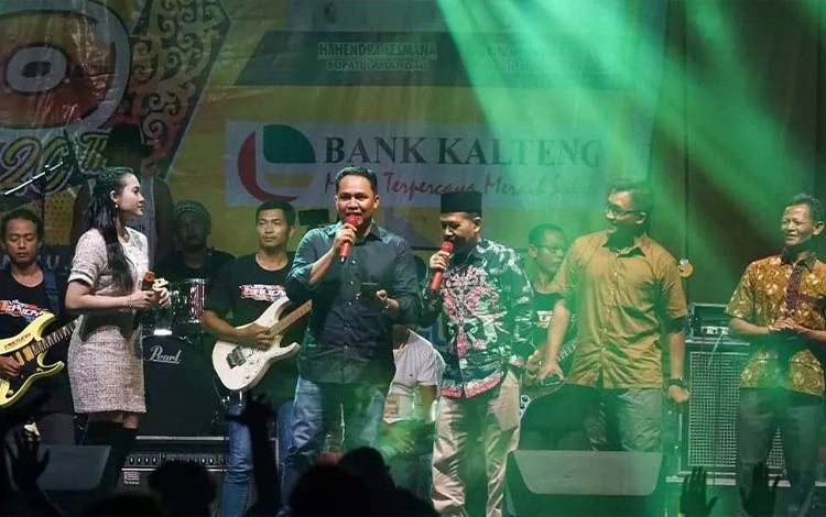 Ribuan Warga Meriahkan Penutupan Gebyar Expo di Lamandau  ?
