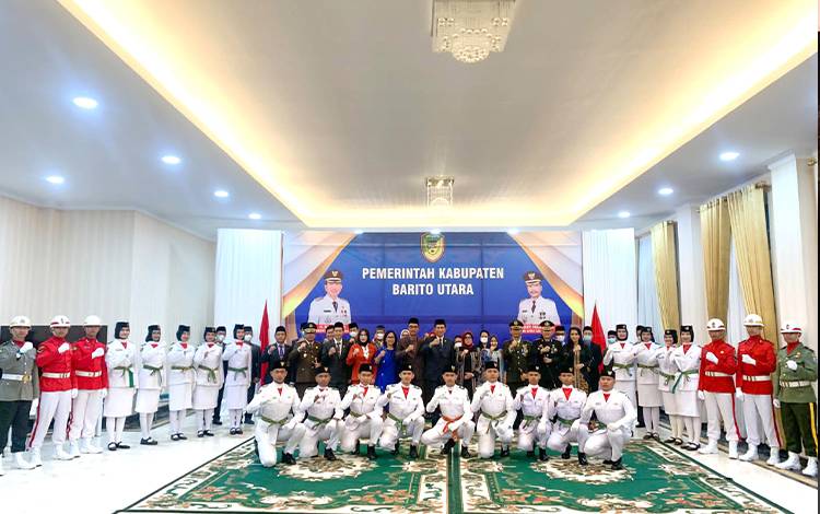 Kemarin, Bupati Barito Utara Kukuhkan 9 Orang Paskibra Kabupaten Barut