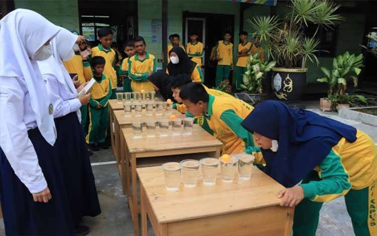 Pupuk Karakter Peserta Didik, MTsN 1 Kapuas Gelar Lomba Agustusan