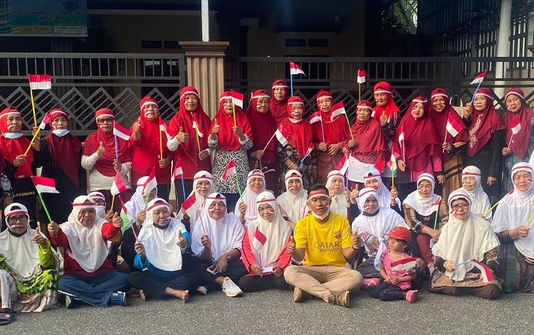 Lansia di Palangka Raya Juga Meriahkan Hari Kemerdekaan