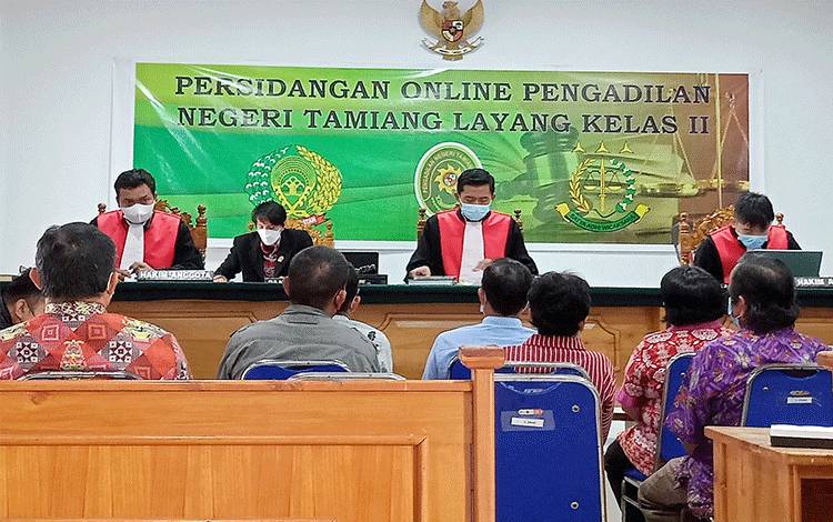Sidang Sengketa Pilkades PAW Dayu Berlanjut, Terdakwa Hadirkan Saksi Ahli
