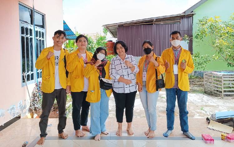 Pesan DPRD pada Mahasiswa KKN yang Ditugaskan di Kabupaten Gunung Mas