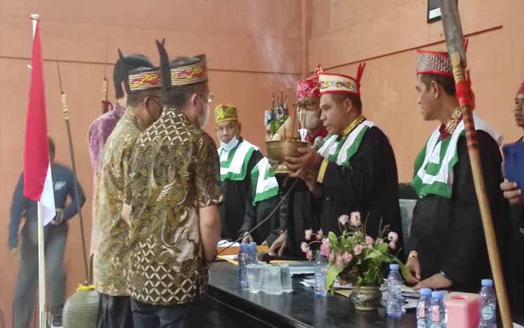 Keputusan Sidang Adat Kedamangan Cempaga Hulu Terkait Sengketa Lahan Digugurkan DAD Kotim