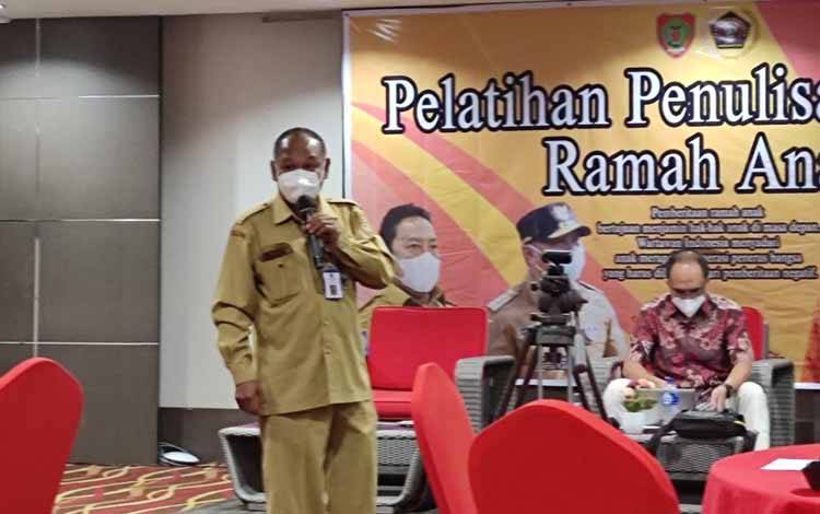 Pelatihan Penulisan Feature Bentuk Pengembangan SDM Wartawan