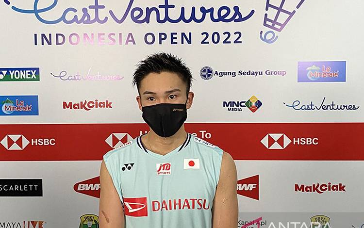 Momota Ingin Tetap Tenang Bertanding di Depan Dukungan Tuan Rumah
