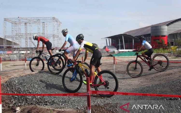 Atlet Indonesia Matangkan Kesiapan Hadapi Kejuaraan Dunia Sepeda