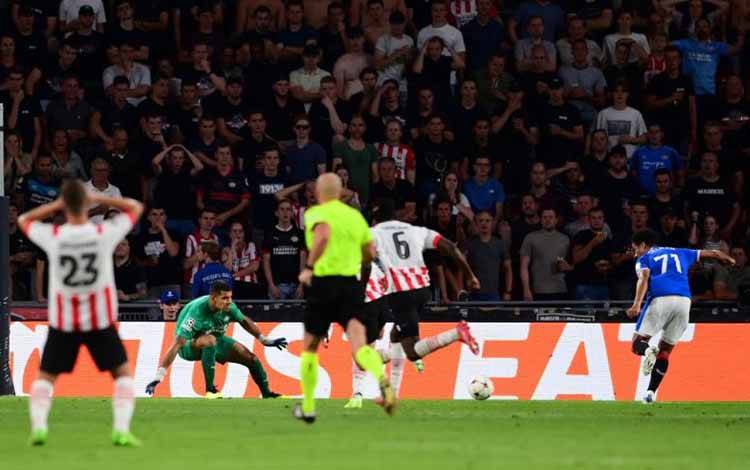 Zagreb dan Rangers ke fase grup Liga Champions
