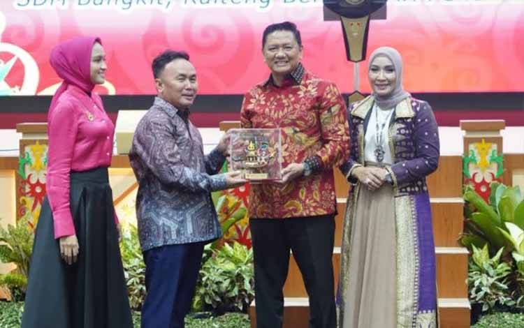 Pisah Sabut Kepala Kejati Kalteng, Gubernur Apresiasi Jalinan Kerja Sama