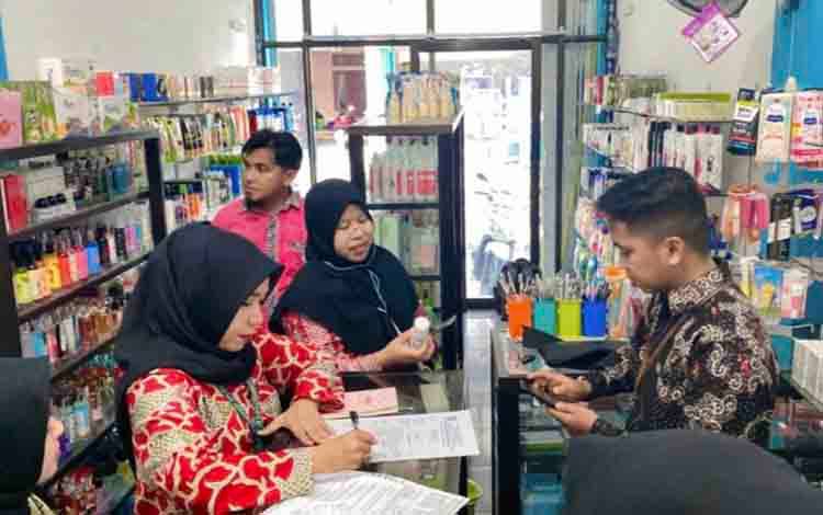 Dinkes Seruyan Rutin Awasi Toko Obat dan Kosmetik