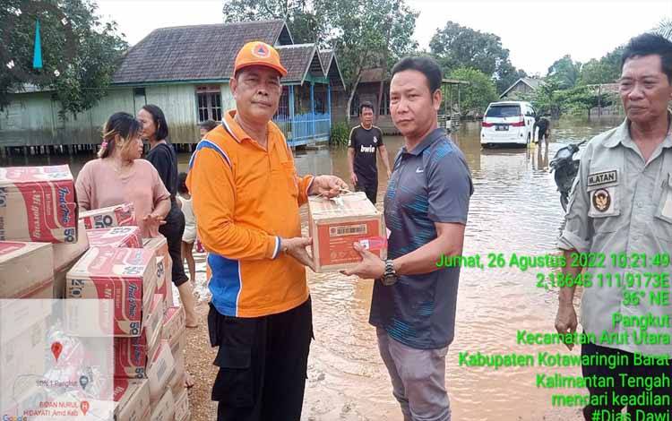 BPBD Kobar Mulai Salurkan Bantuan untuk Korban Banjir di Arut Utara